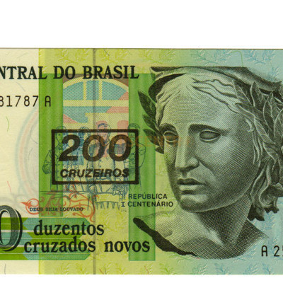 200 Cruzados Novos - Brasil 1989 c/carimbo