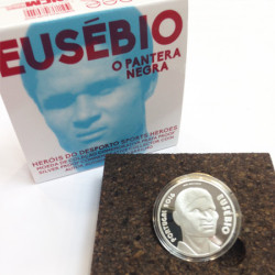 Moeda 7,5 Euro Comemorativa Eusébio 2016 prata proof
